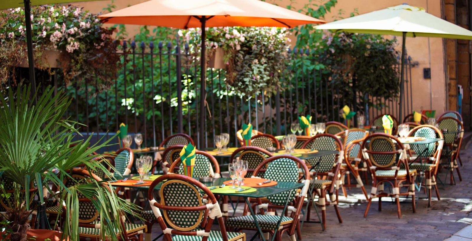 Terrasse de restaurant, photo d’illustration
